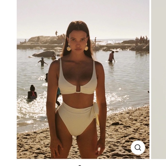 Ivory bikini matching top & bottom - Picture 1 of 6